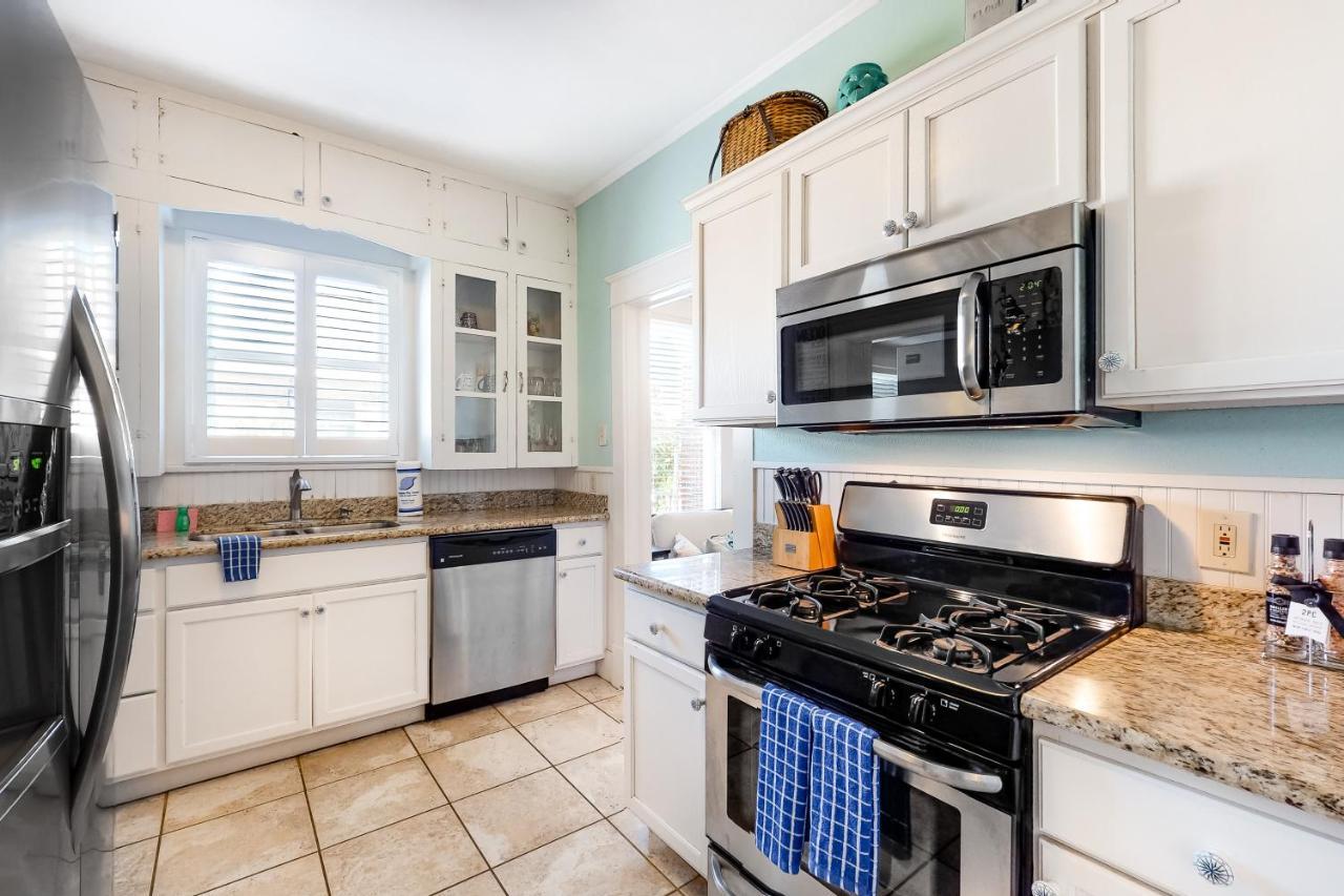 The Tui Nest Villa Galveston Exterior foto